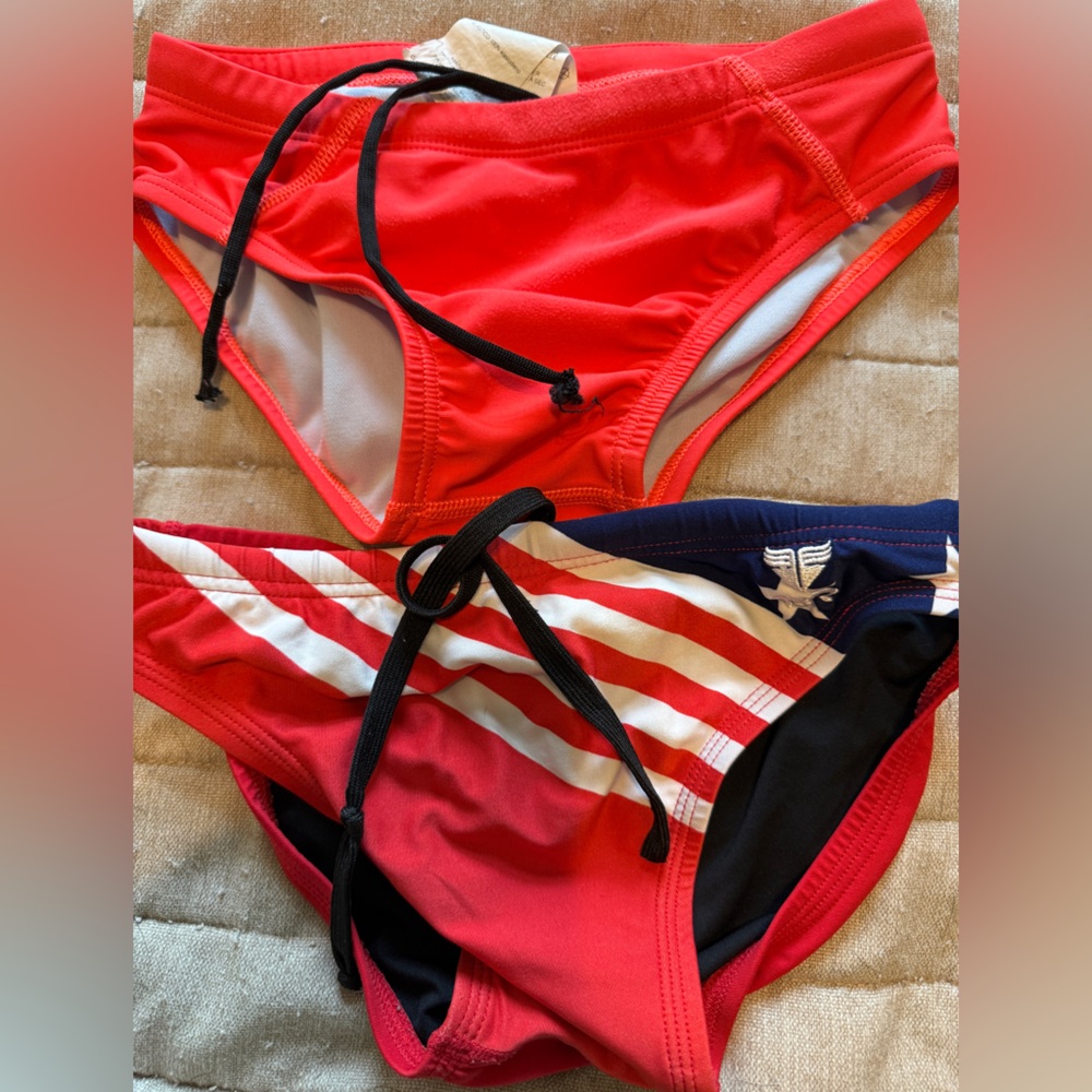 Boys Speedo Lot Size 26 - one TYR suit, one Nike suit. Gently used.